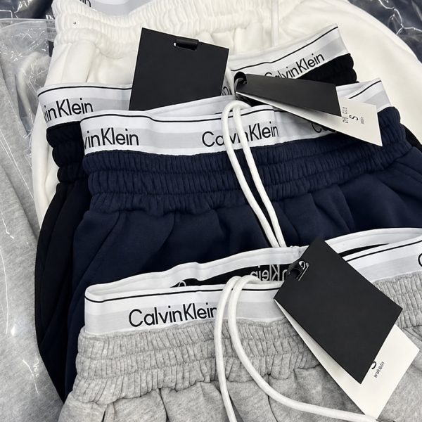 شلوار بگ Calvin